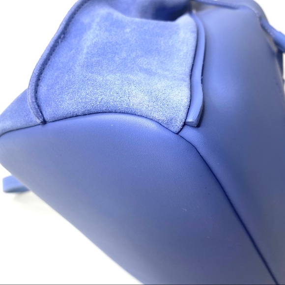 Longchamp Penelope Bucket Bag Blue Mist - Picture 14 of 16